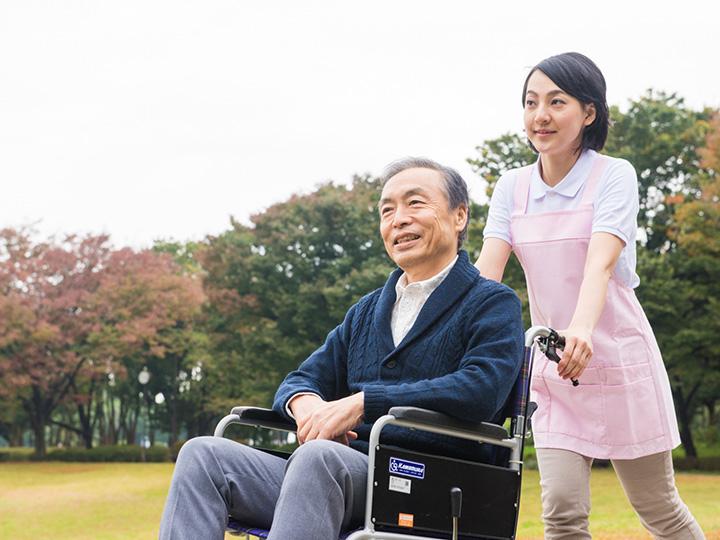 【介護スタッフ】勤務地複数あります☆