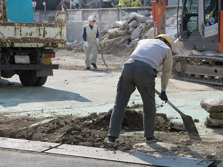 【配管・土木工事スタッフ 】☆ウレシイ土日休み・残業少☆ シッカリ休んで稼げる工事のプロへ♪